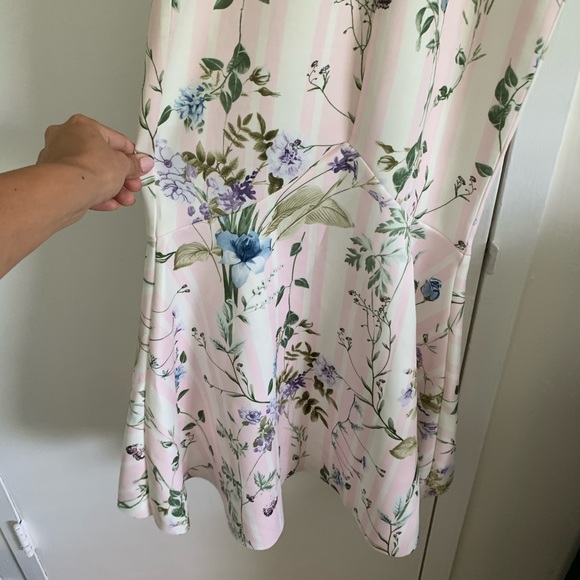 ASOS Floral Dress - Picture 7 of 7
